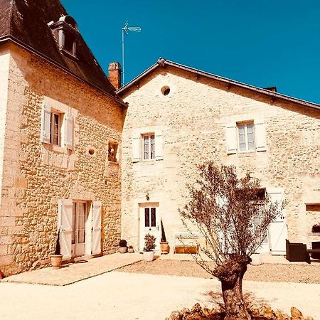 Champagnac-de-Bélair Maison Du Roc B&B 외부 사진